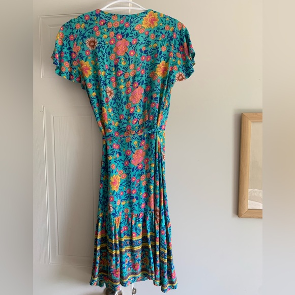 SPELL like short sleeve dress - Picture 2 of 3